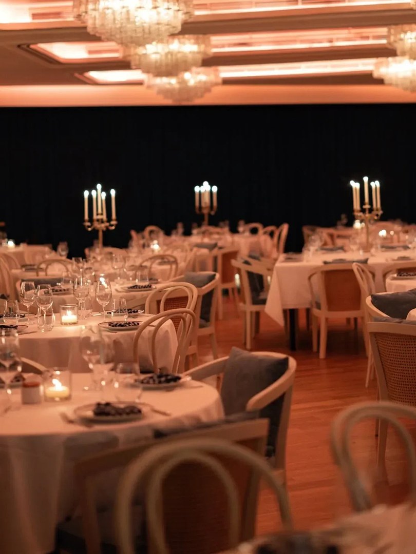 A laid table at Bagatelle Dubai